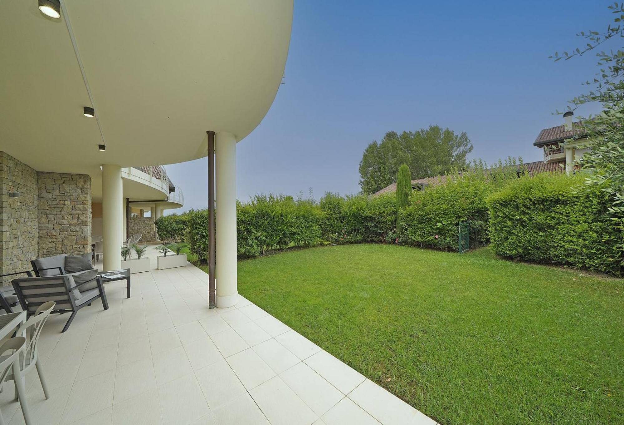 Alma Garda Home سيرمِيوني المظهر الخارجي الصورة
